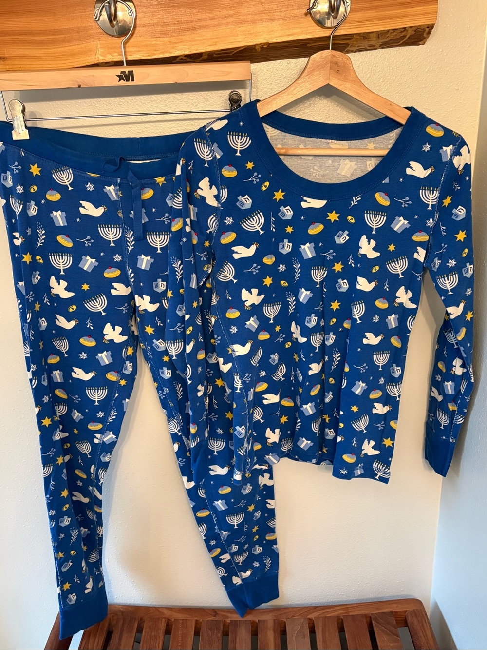 HA women’s Hanukkah long pajama set